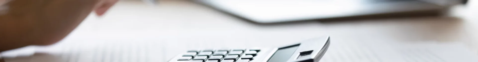 taxpayer figuring estimated quarterly taxes