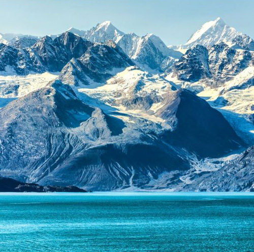 Impuestos estatales de Alaska - paisaje de montaña